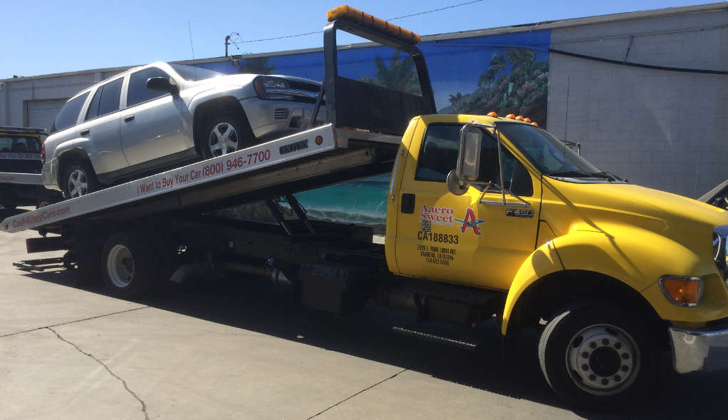 Cash For Cars Sacramento premium Flatbed Tow Truck
